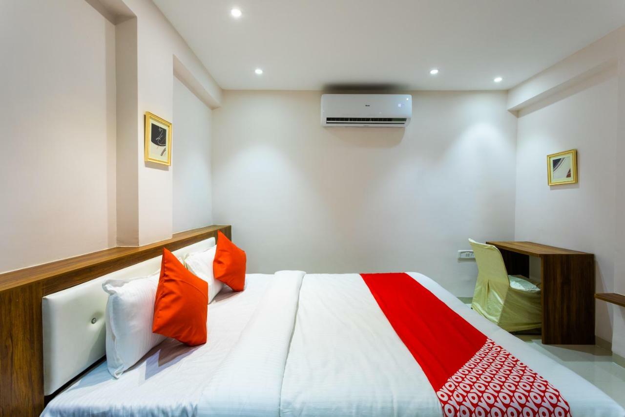 Oyo 29585 The Cliff Hotel Indore Luaran gambar